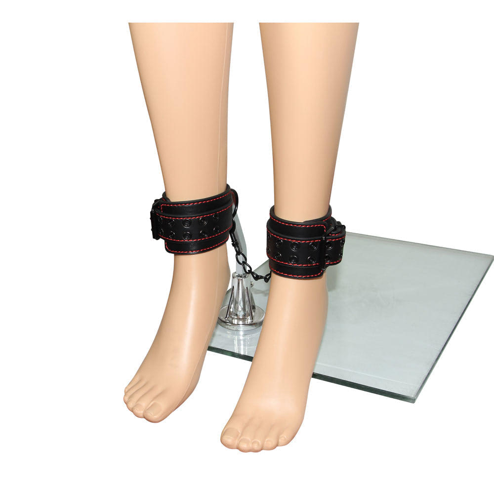 Tornozeleira com Corrente e Fivelas - Bondage Fetish Pleasure Ankle cuffs - YOUVIBE